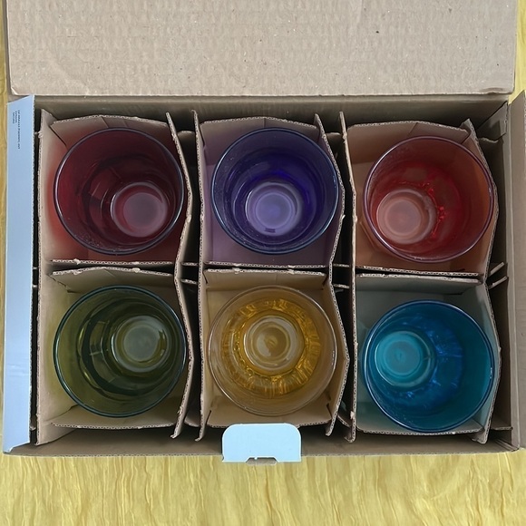 Brand New Colorful Drinking Glasses Set of 6 10.25 Oz Glass Cups Dishwasher Safe - Picture 8 of 16